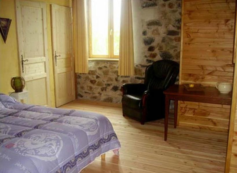 Chambres D'Hotes La Cime Beaujolaise Poule-lès-Écharmeaux Zimmer foto