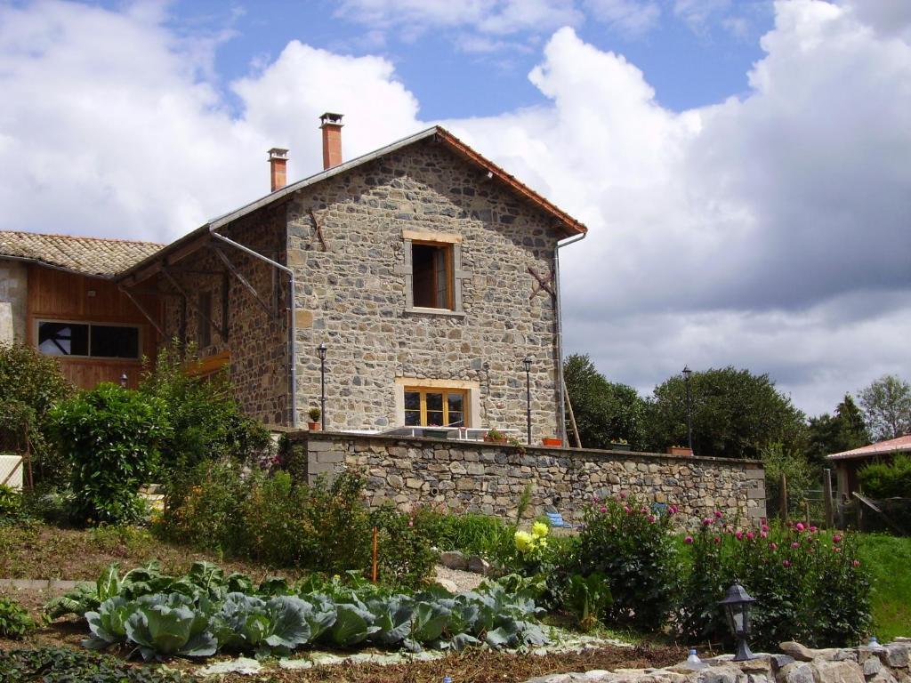Chambres D'Hotes La Cime Beaujolaise Poule-lès-Écharmeaux Exterior foto